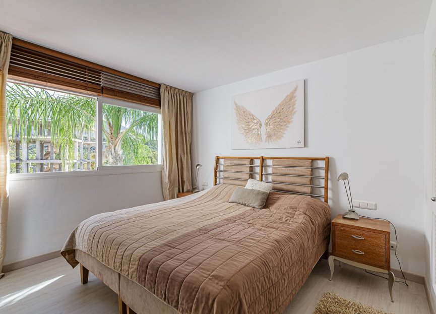 Resale - Apartment - Penthouse - Marbella - Nueva Andalucia