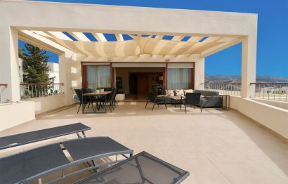 Resale - Apartment - Penthouse - Marbella - Altos de los Monteros
