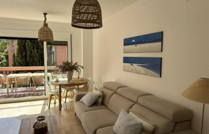 Resale - Apartment - Middle Floor Apartment - Marbella - Marbesa