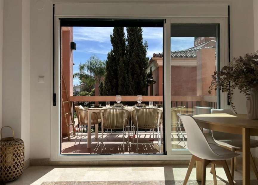 Resale - Apartment - Middle Floor Apartment - Marbella - Marbesa