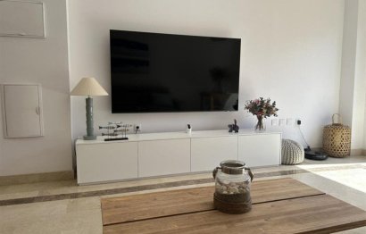 Resale - Apartment - Middle Floor Apartment - Marbella - Marbesa