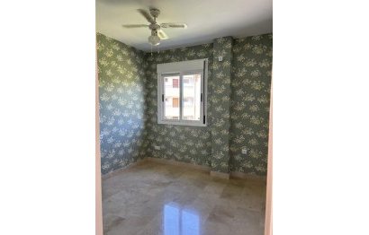 Resale - Apartment - Middle Floor Apartment - Marbella - Marbesa