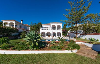 Resale - House - Detached Villa - Manilva - La Duquesa