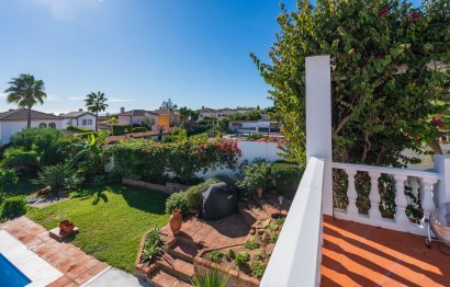 Resale - House - Detached Villa - Manilva - La Duquesa