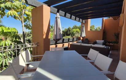 Resale - Apartment - Middle Floor Apartment - Marbella - Nueva Andalucia