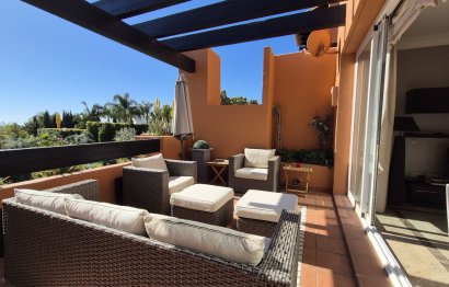 Resale - Apartment - Middle Floor Apartment - Marbella - Nueva Andalucia