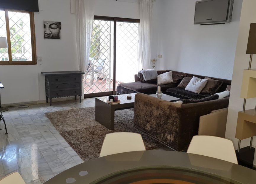 Resale - House - Townhouse - Marbella - Nueva Andalucia