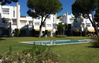 Resale - House - Townhouse - Marbella - Nueva Andalucia