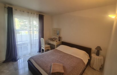 Resale - Apartment - Middle Floor Apartment - Marbella - Nueva Andalucia