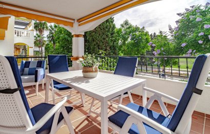 Resale - Apartment - Middle Floor Apartment - Marbella - Nueva Andalucia