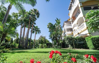 Resale - Apartment - Middle Floor Apartment - Marbella - Nueva Andalucia