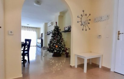 Resale - Apartment - Ground Floor Apartment - Marbella - The Golden Mile