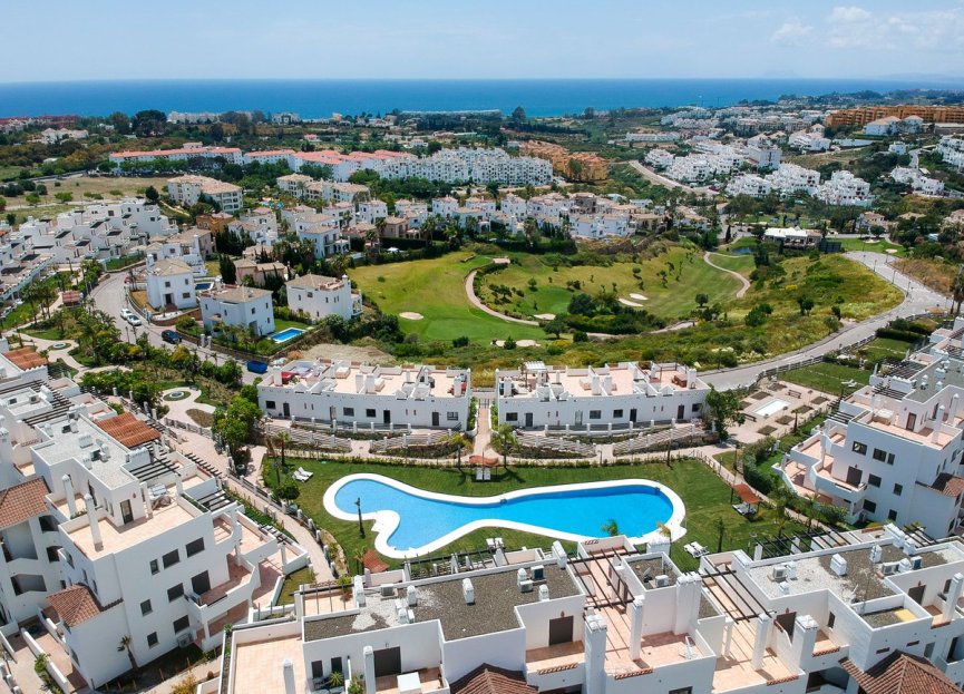 Resale - Apartment - Middle Floor Apartment - Estepona - Selwo