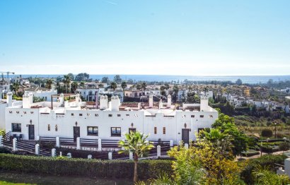 Resale - Apartment - Penthouse - Estepona - Selwo