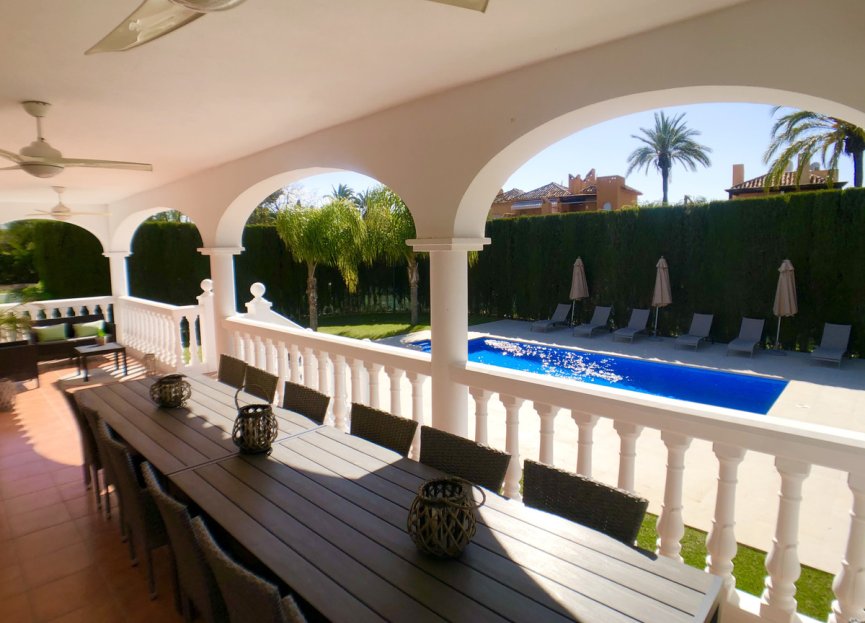 Resale - House - Detached Villa - Marbella - Nueva Andalucia