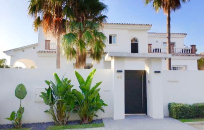 Resale - House - Detached Villa - Marbella - Nueva Andalucia