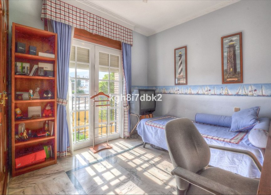 Resale - House - Detached Villa - Benalmádena - Benalmadena Centro