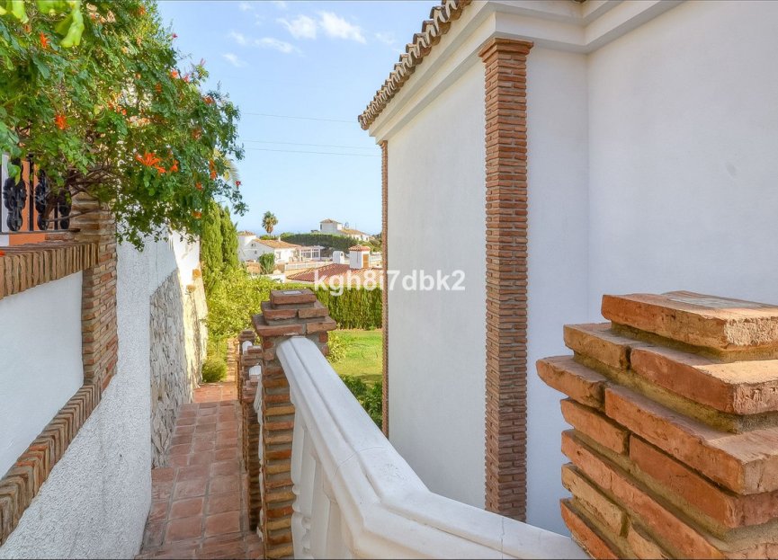 Resale - House - Detached Villa - Benalmádena - Benalmadena Centro