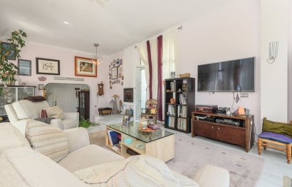 Resale - House - Detached Villa - Marbella - Nueva Andalucia