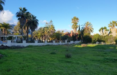 Resale - House - Detached Villa - Estepona - Estepona Centro