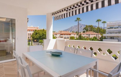 Resale - Apartment - Middle Floor Apartment - Marbella - Puerto Banús