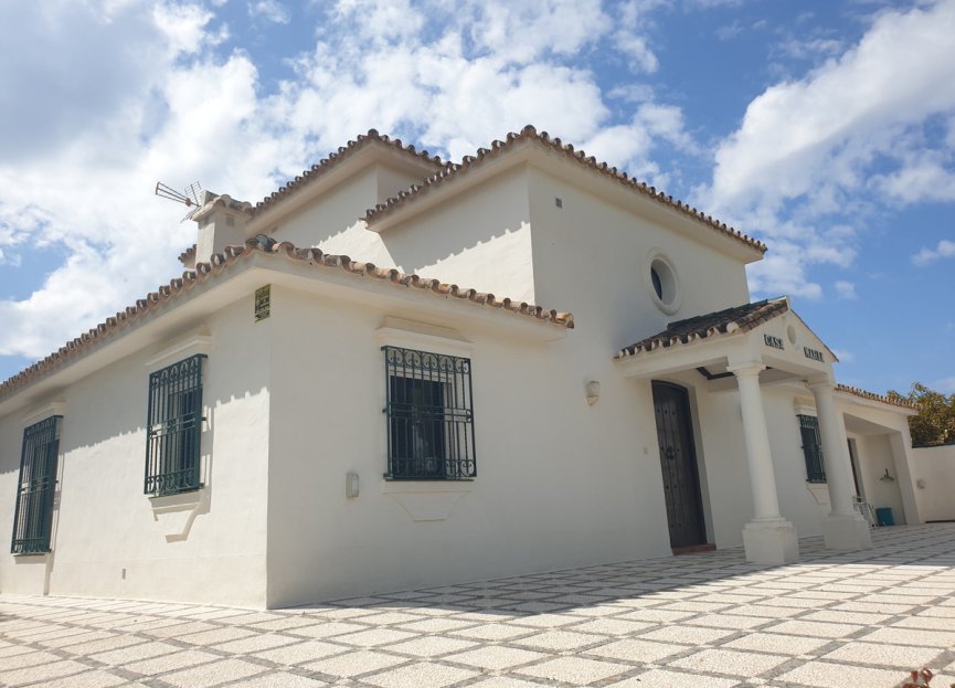 Resale - House - Finca - Cortijo - Mijas - Entrerrios