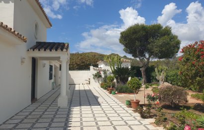 Resale - House - Finca - Cortijo - Mijas - Entrerrios