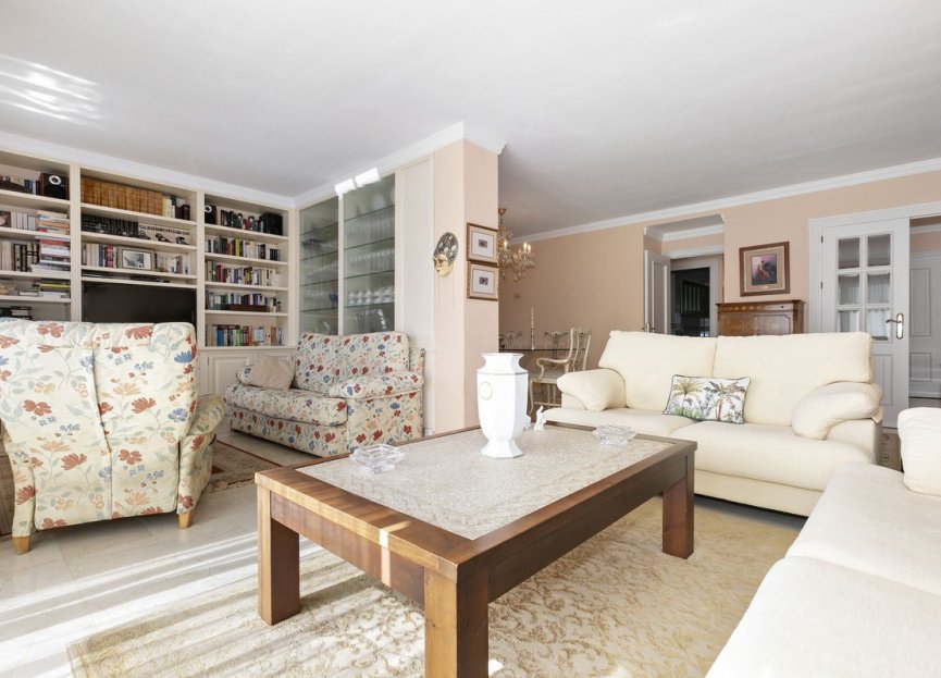 Resale - Apartment - Penthouse - Benahavís