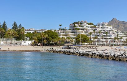 Resale - Apartment - Middle Floor Apartment - Marbella - Nueva Andalucia