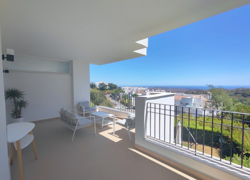 Resale - Apartment - Middle Floor Apartment - Marbella - La Mairena