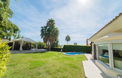 Resale - House - Detached Villa - Benalmádena - Benalmadena Centro