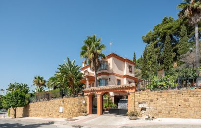 Resale - House - Marbella