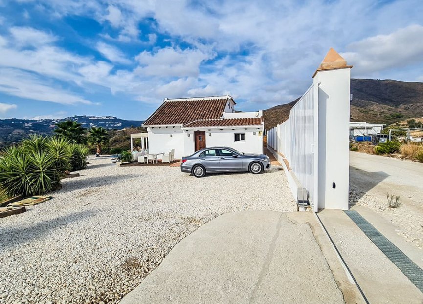 Resale - House - Detached Villa - Mijas - Mijas Centro