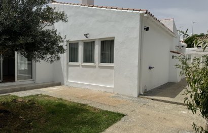 Resale - House - Detached Villa - Estepona