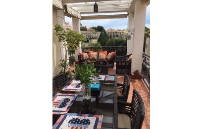 Resale - Apartment - Middle Floor Apartment - Marbella - Nueva Andalucia