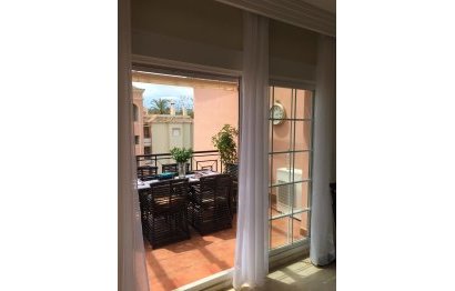 Resale - Apartment - Middle Floor Apartment - Marbella - Nueva Andalucia