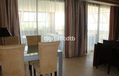 Resale - Apartment - Middle Floor Apartment - Marbella - Puerto Banús