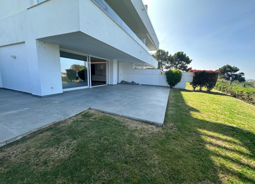 Resale - Apartment - Ground Floor Apartment - Benahavís - La Quinta