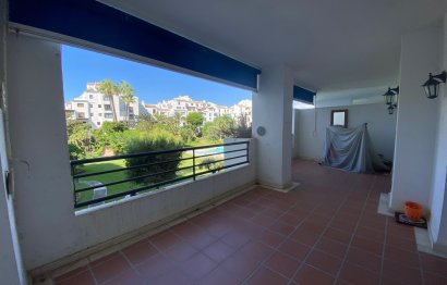 Resale - Apartment - Middle Floor Apartment - Marbella - Puerto Banús