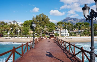 Resale - Apartment - Ground Floor Apartment - Marbella - The Golden Mile