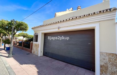 Resale - House - Townhouse - Estepona - Estepona Centro