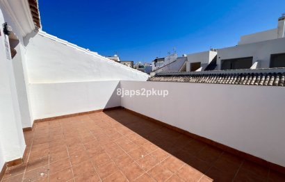 Resale - House - Townhouse - Estepona - Estepona Centro