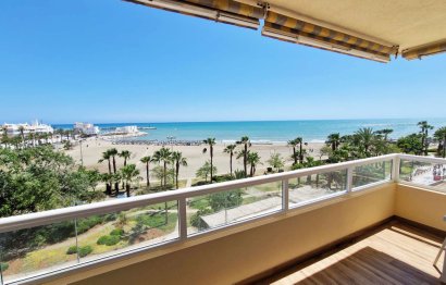 Resale - Apartment - Middle Floor Apartment - Benalmádena - Benalmadena Costa