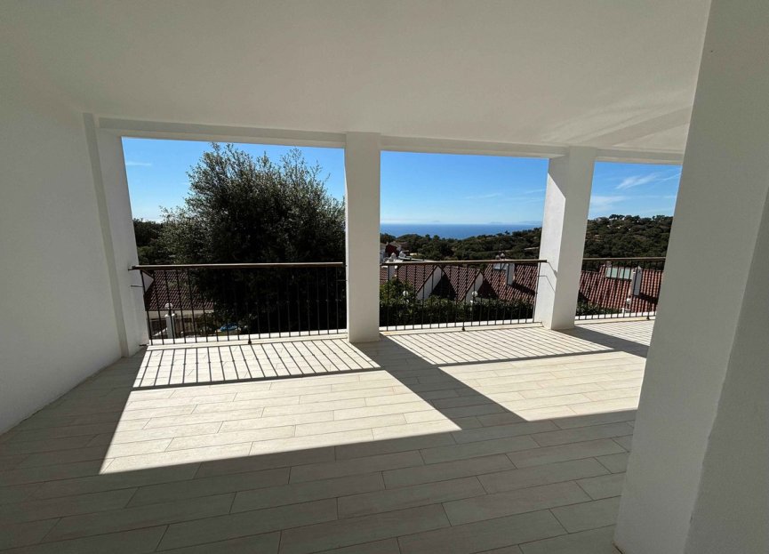 Resale - House - Semi-Detached House - Marbella - La Mairena