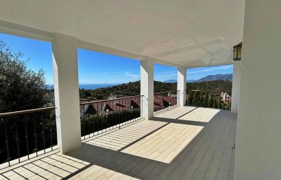 Resale - House - Semi-Detached House - Marbella - La Mairena