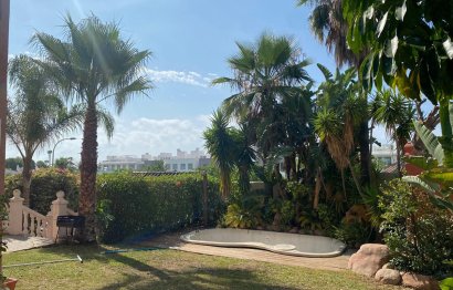 Resale - House - Detached Villa - Estepona - Cancelada