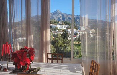 Resale - House - Detached Villa - Marbella - Nueva Andalucia