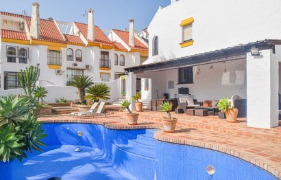 Resale - House - Semi-Detached House - Estepona - Estepona Centro