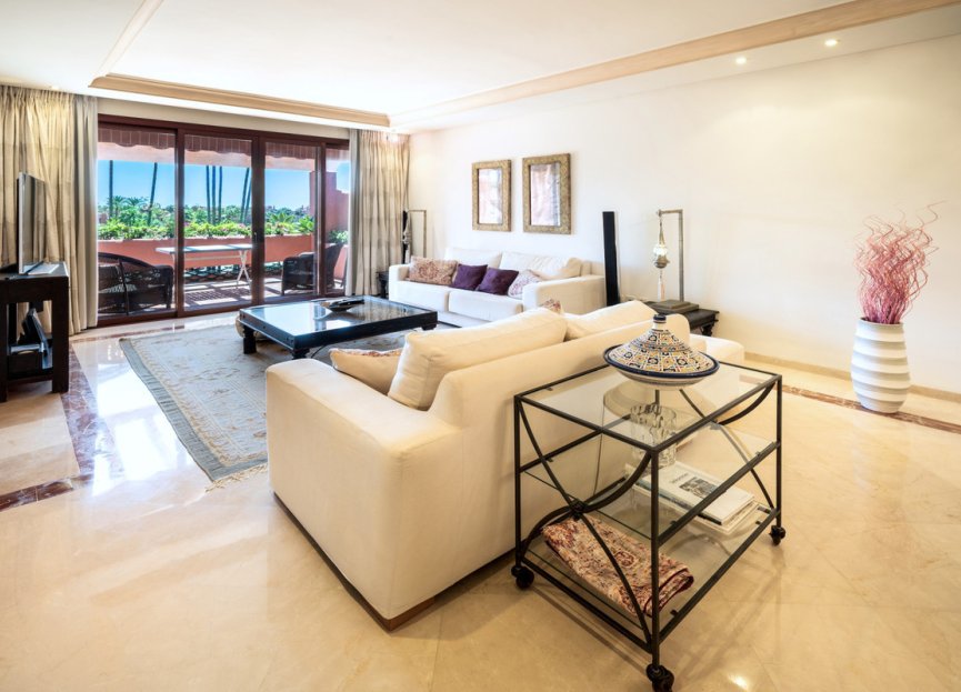 Resale - Apartment - Penthouse - Estepona - New Golden Mile