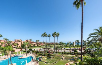 Resale - Apartment - Penthouse - Estepona - New Golden Mile